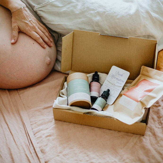 pregnancy gift box